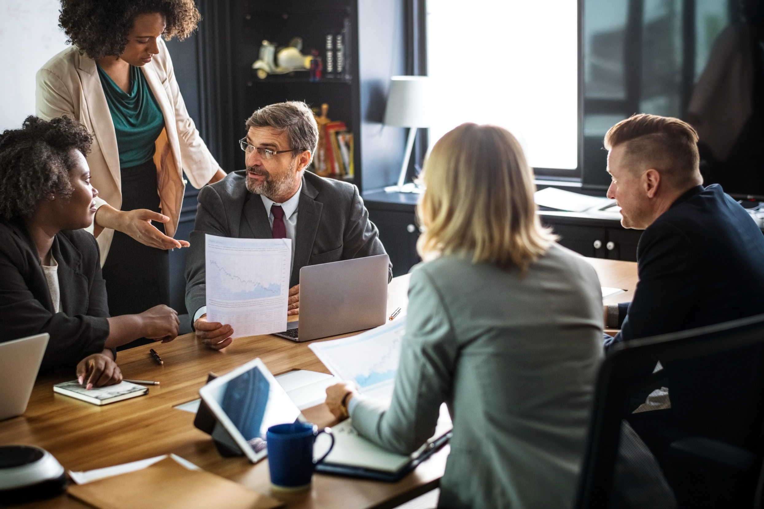 A Complete Guide to Translation Earbuds: Features, Uses, and Tips